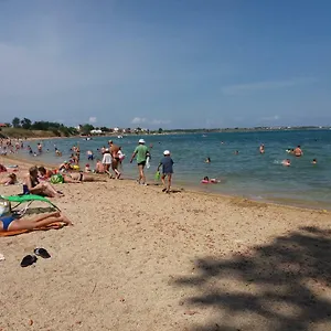 Apartament Nin-dodo, Nin